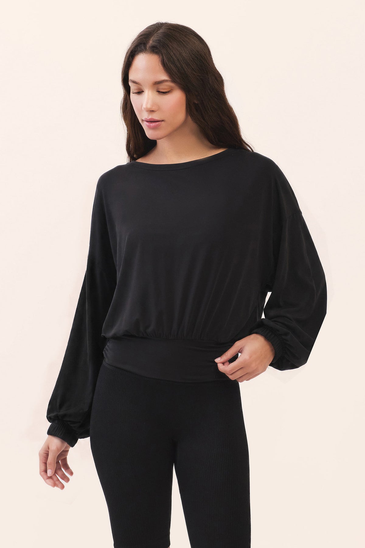 TL137 CUPRA BANDING CROP TEE