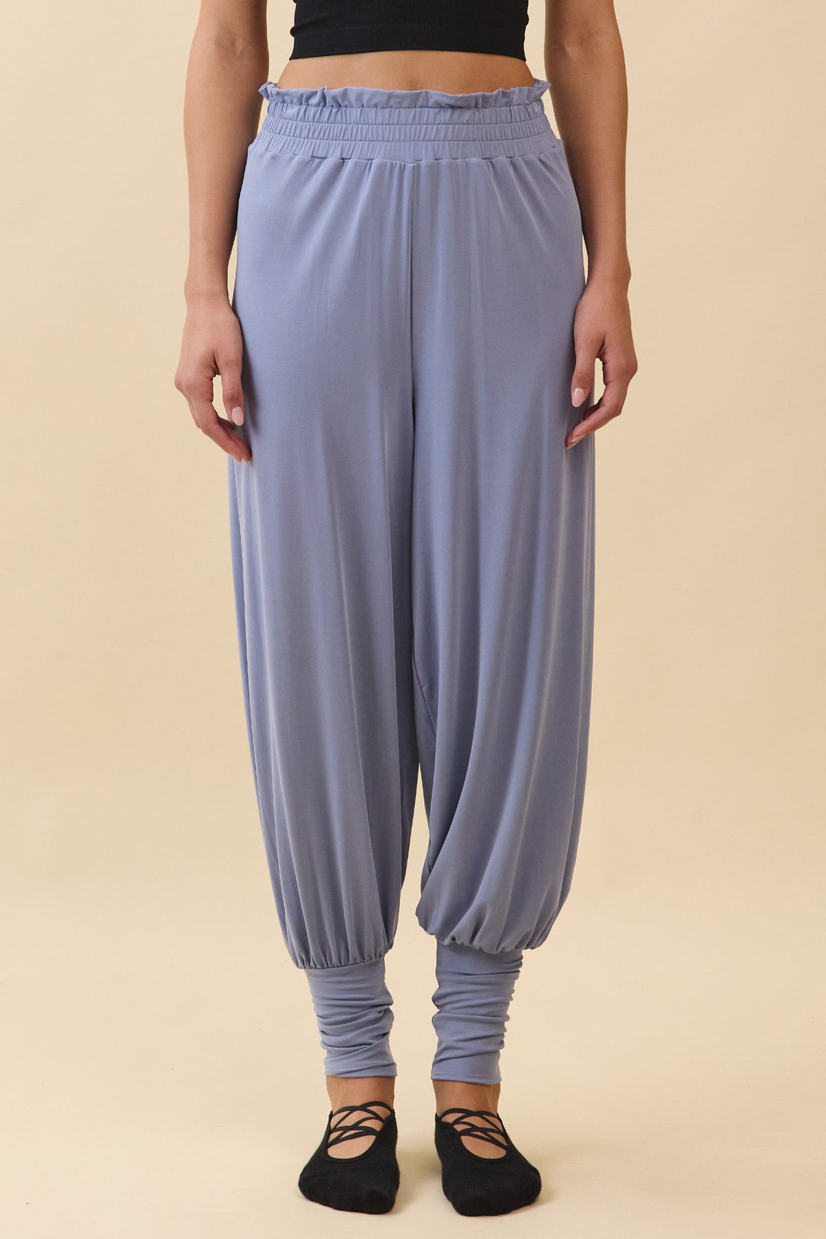 PR471 RELAX FRILL JOGGER PANTS