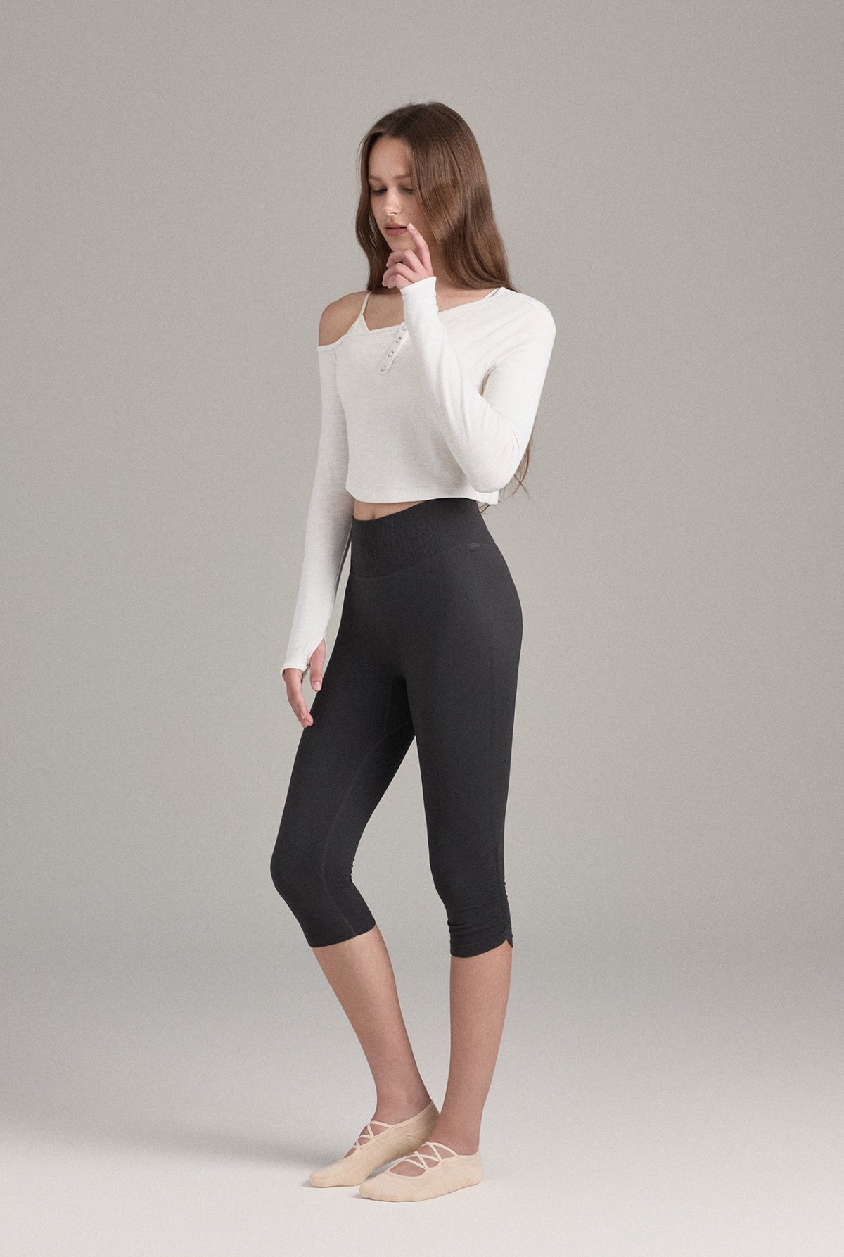 PL409_SHIRRING_CAPRI LEGGINGS