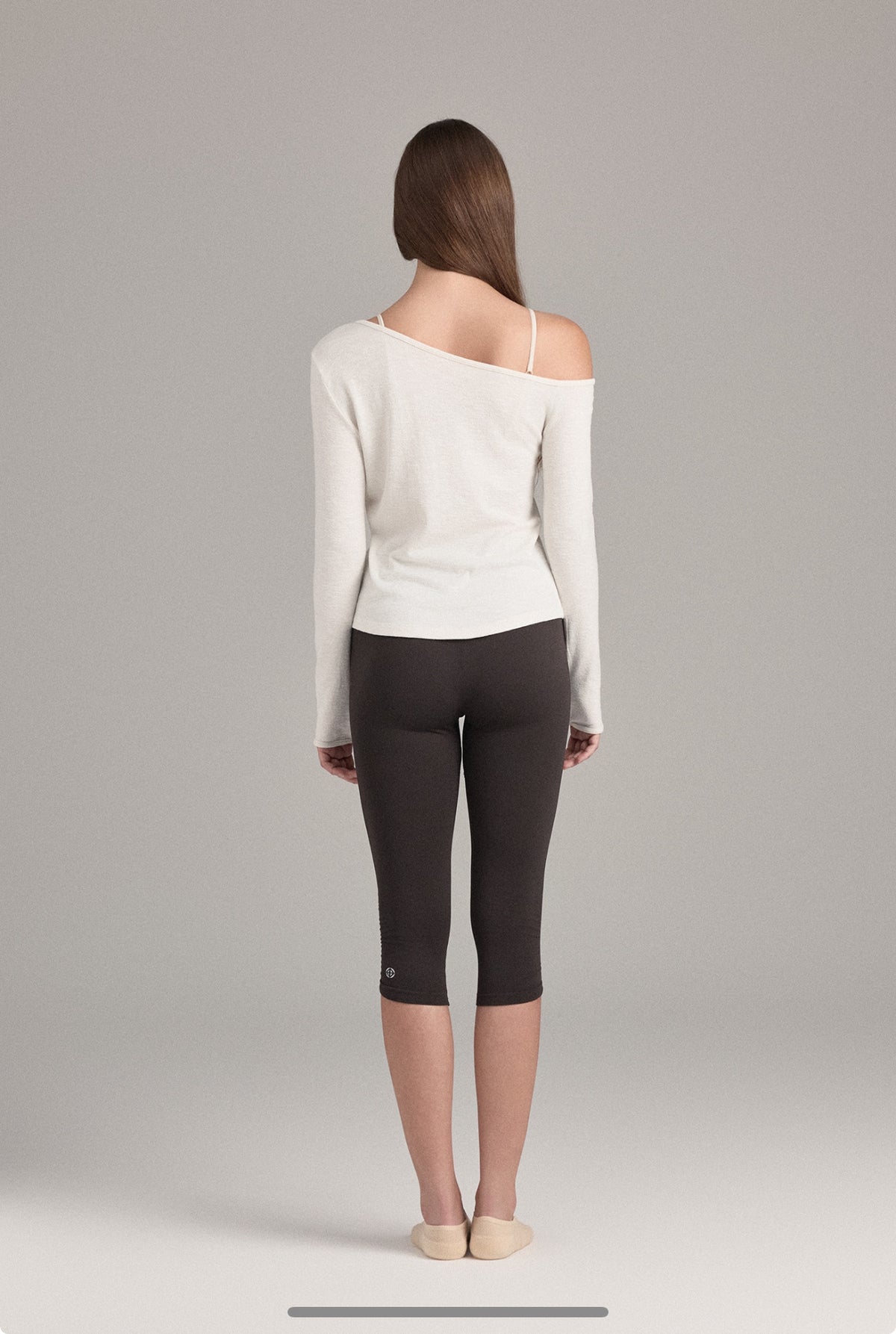 TL153 ASYMMETRIC TOP