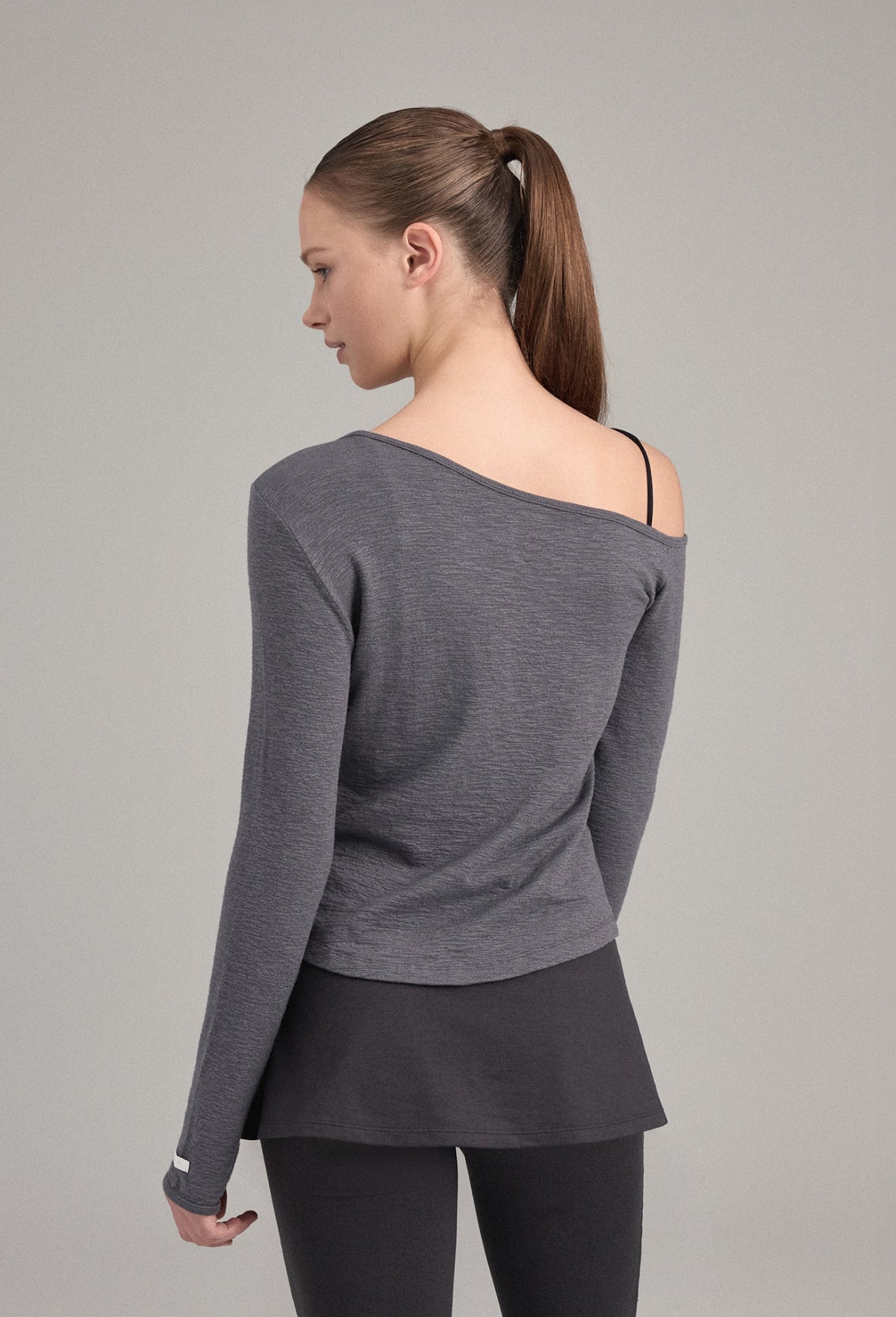 TL153 ASYMMETRIC TOP