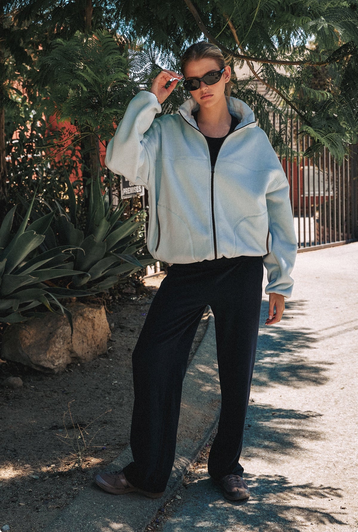 PL454 MICRO STRAIGHT-LEG PANTS