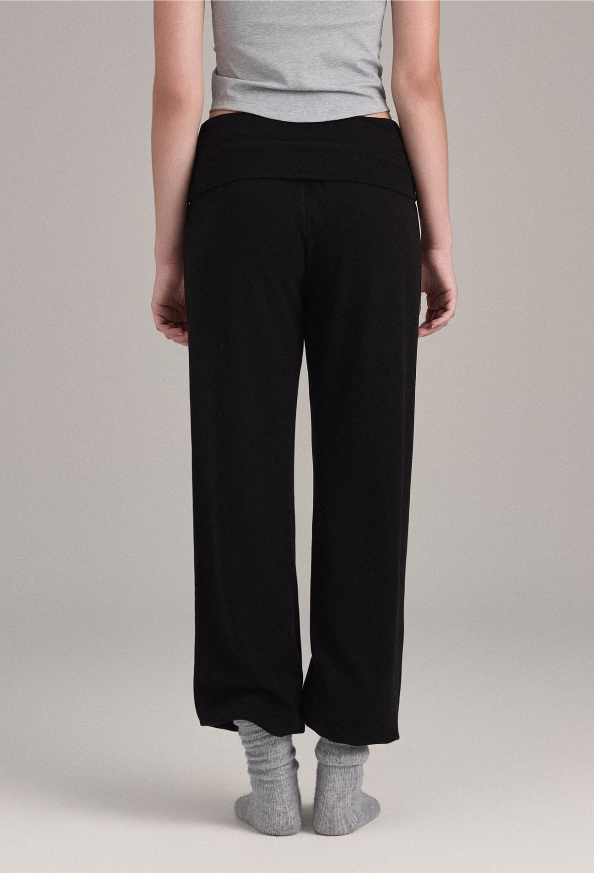 PL455 MICRO STRAIGHT-LEG PANTS