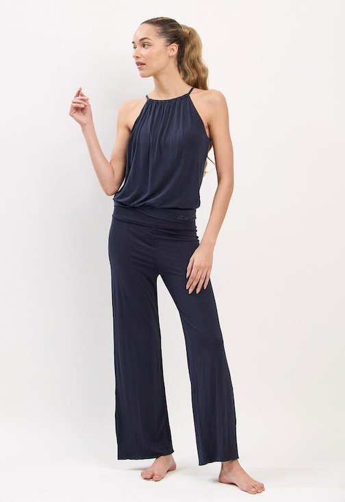 TT005 RELAX HALTER TOP