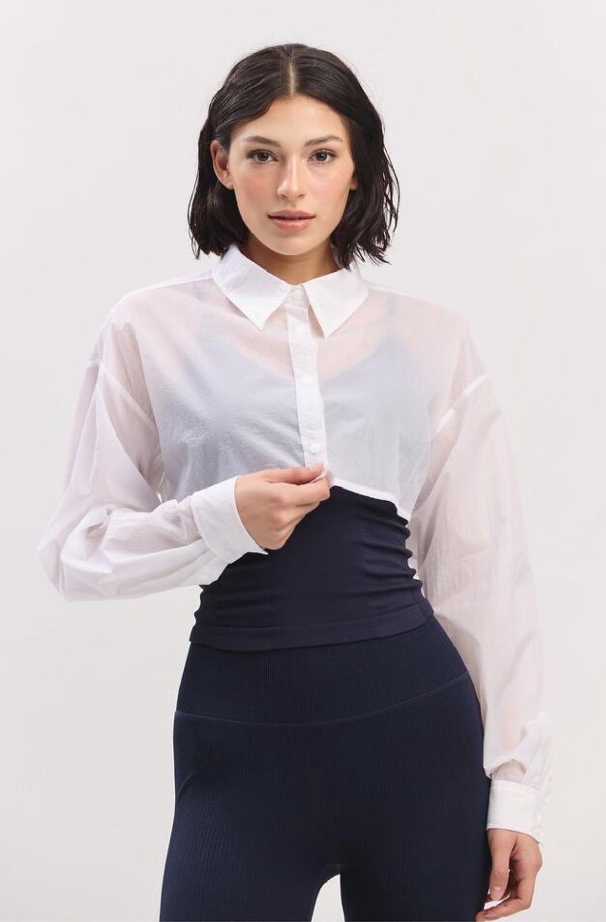 ST182 NYLON CROP SHIRT