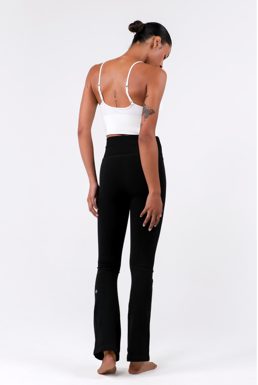 PL413 SEAMLESS FLAREFIT LEGGINGS