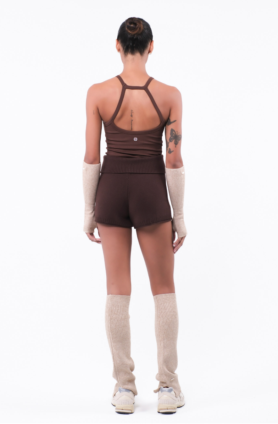 TT002 SIGNITURE HALTER TANK