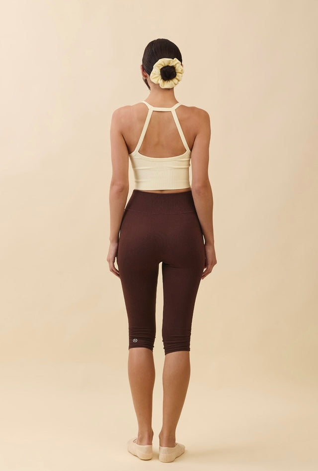PL409 SHIRRING CAPRI LEGGING