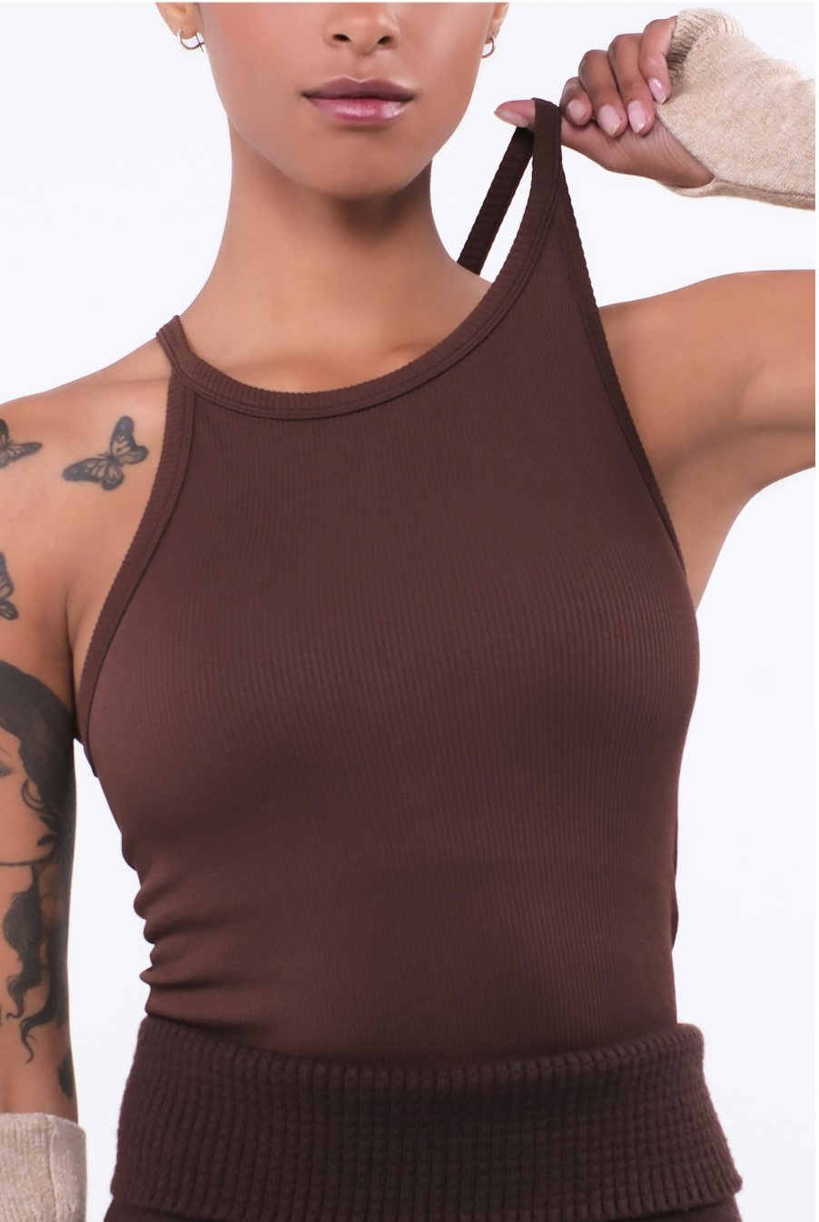 TT002 SIGNITURE HALTER TANK