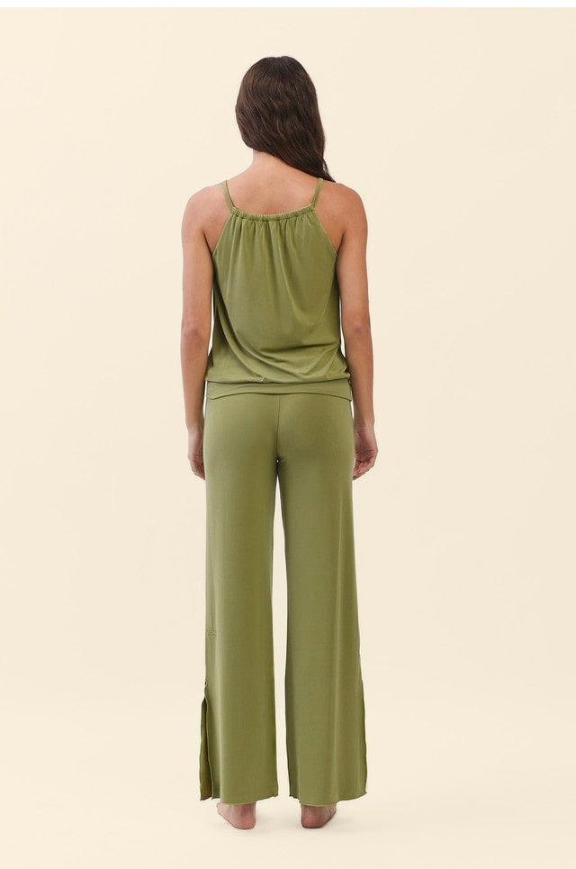 TT032 RELAX HALTER TANKTOP