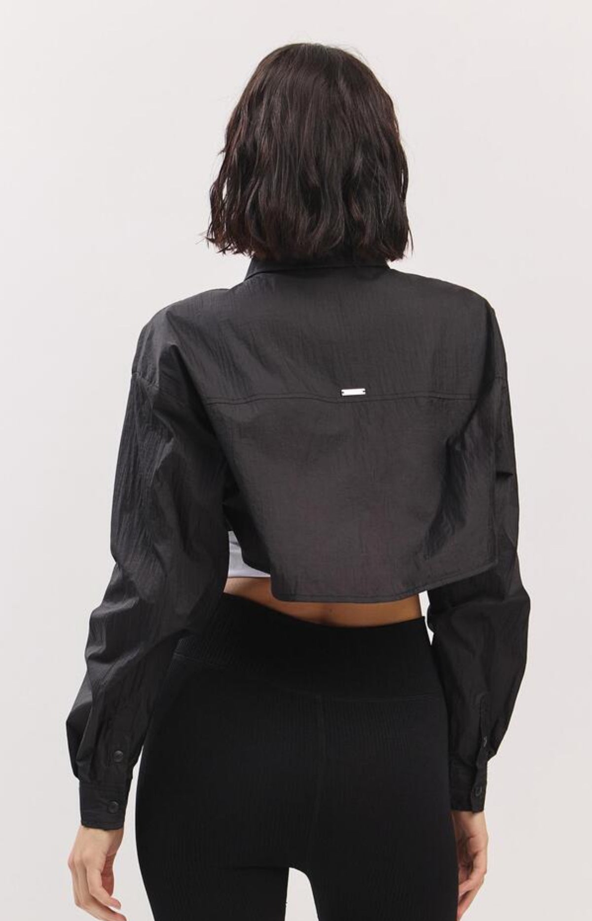 ST182 NYLON CROP SHIRT