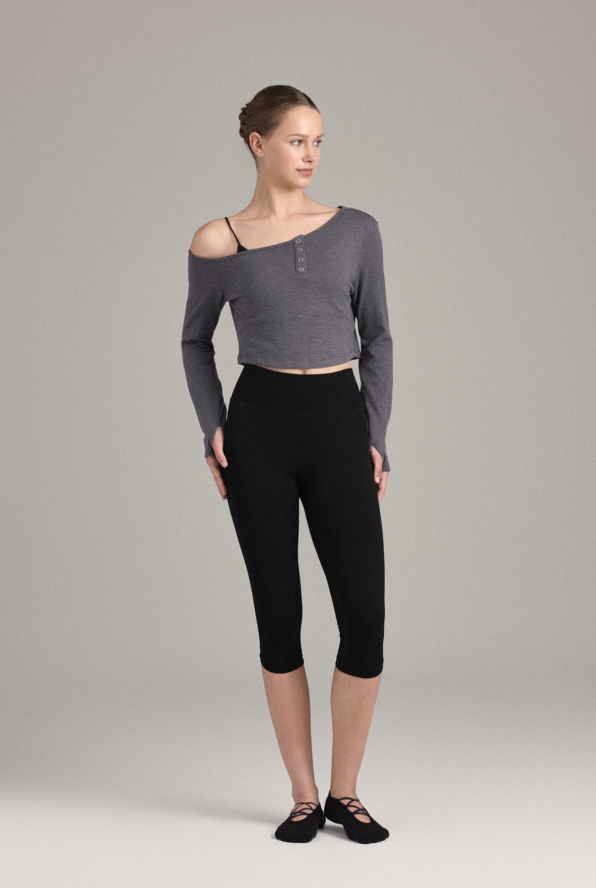 TL152 ASYMMETRIC CROP TOP