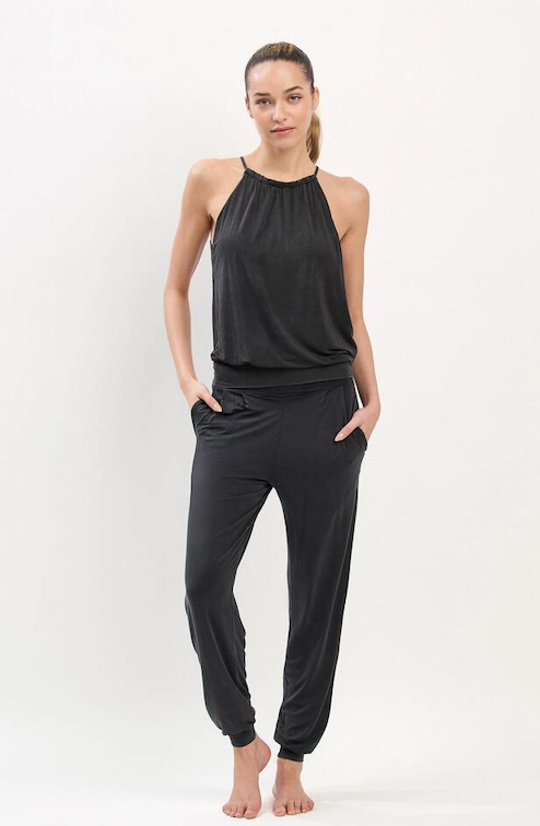 TT005 RELAX HALTER TOP