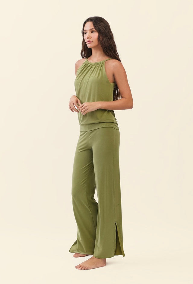 TT032 RELAX HALTER TANKTOP