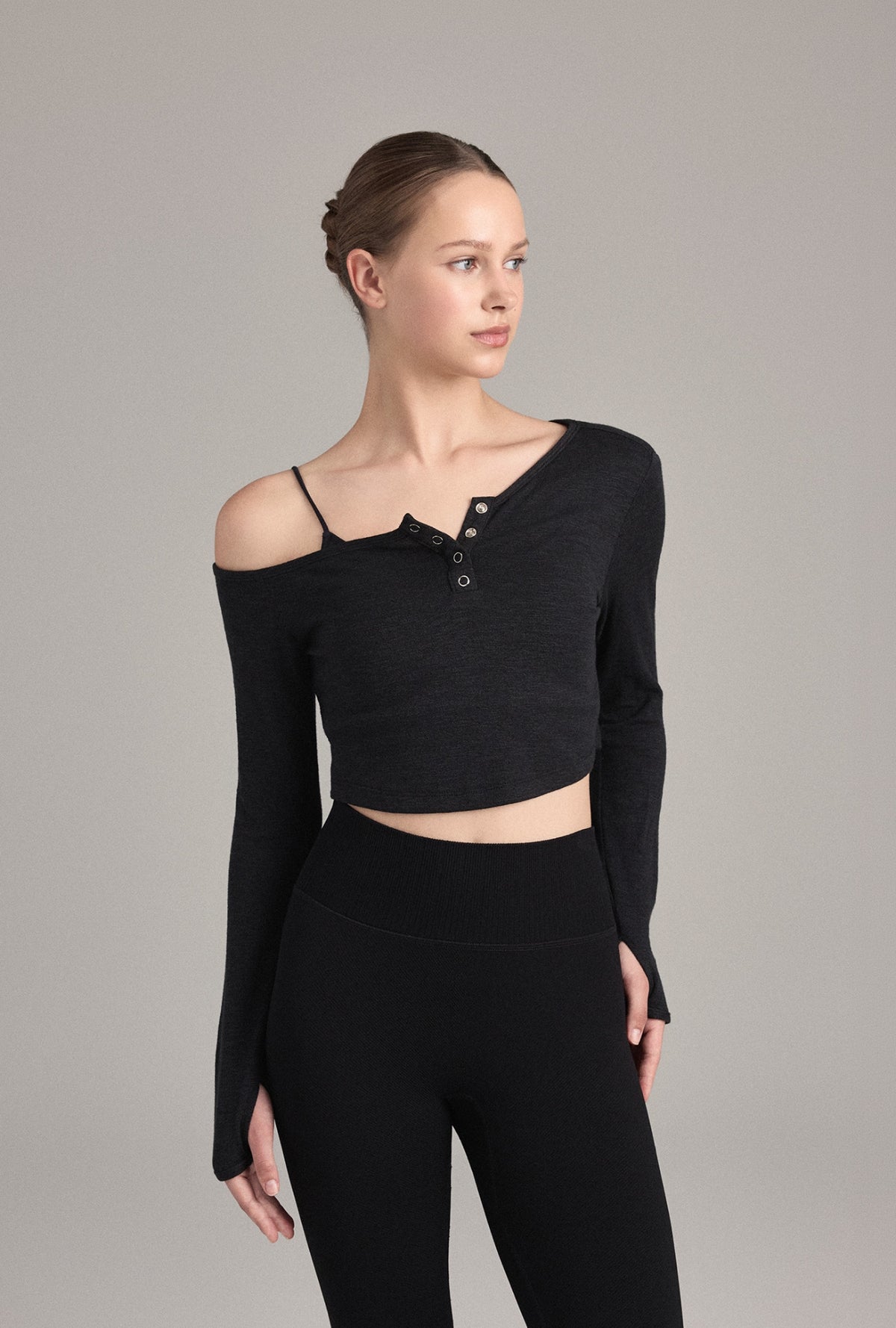 TL152 ASYMMETRIC CROP TOP
