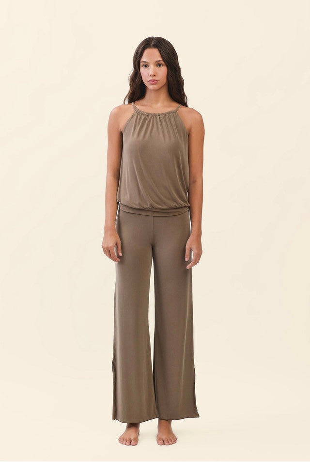 TT032 RELAX HALTER TANKTOP