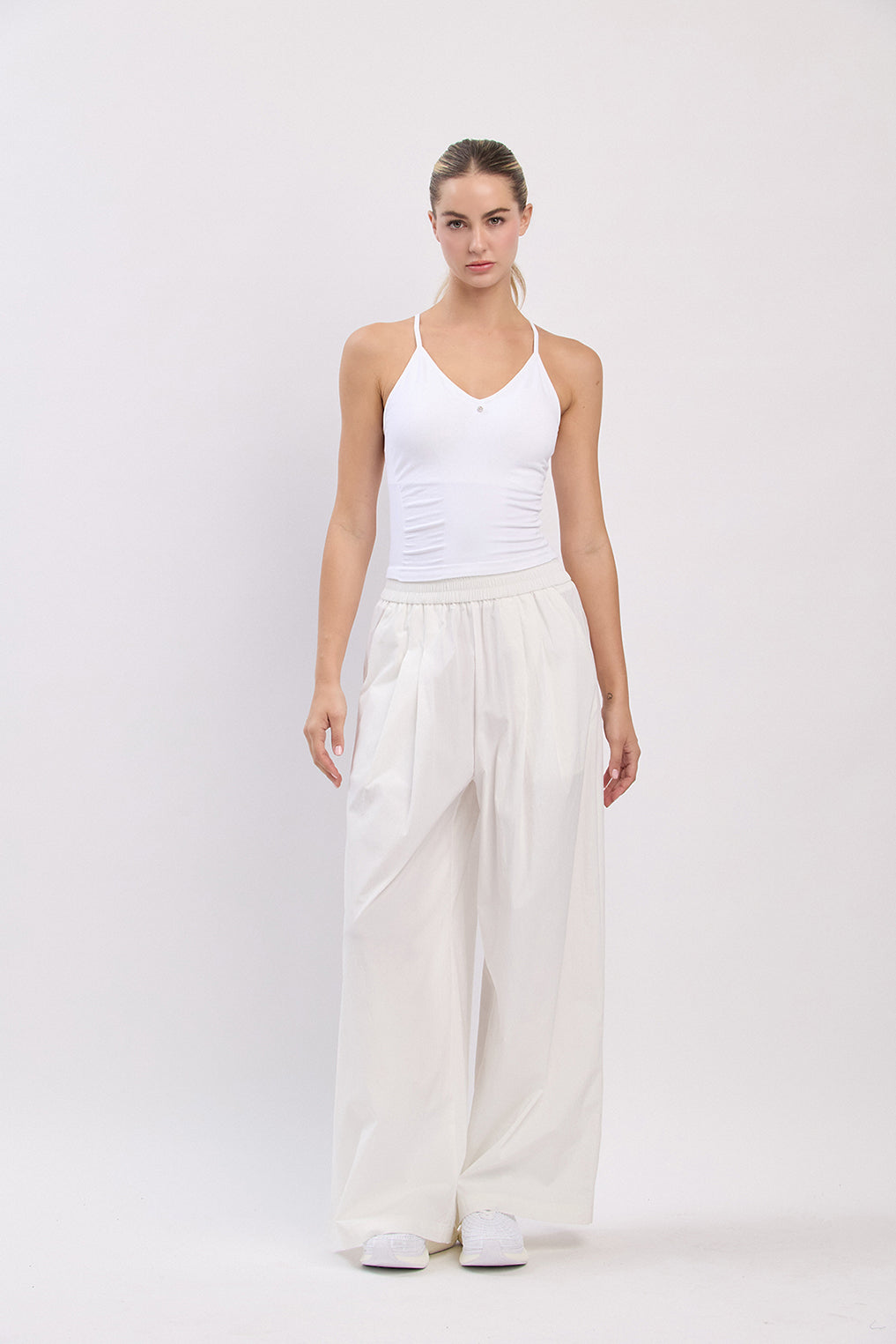 TT010 SIGNATURE TANK TOP