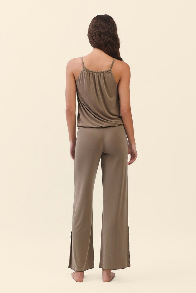 TT032 RELAX HALTER TANKTOP