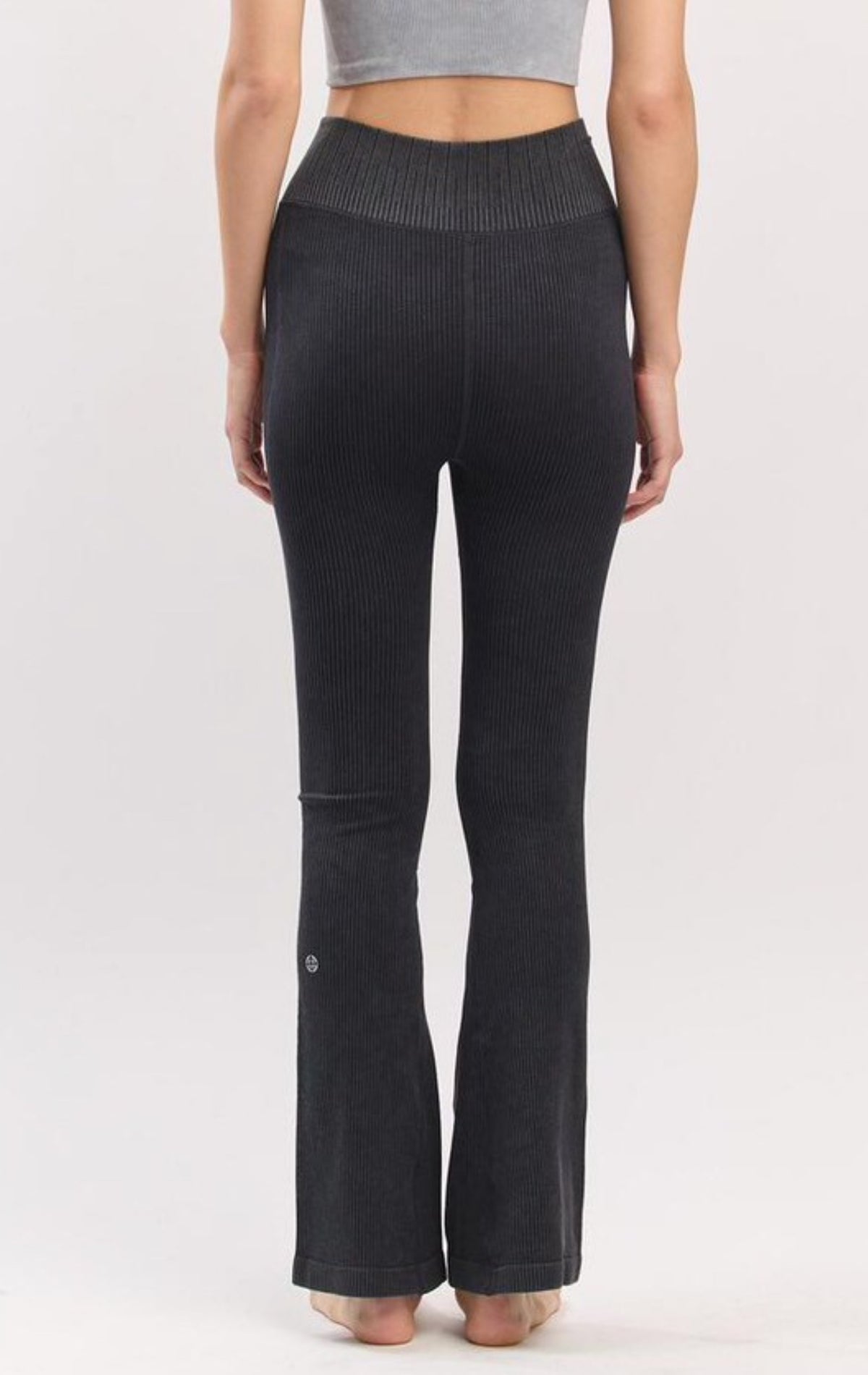 PL076 RIBBED BOOTSCUT