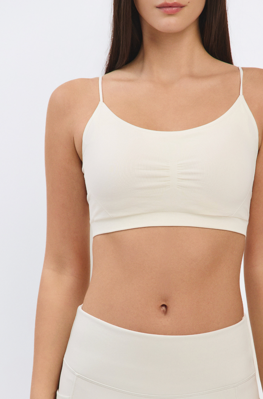 TB044 SEAMLESS BRATOP