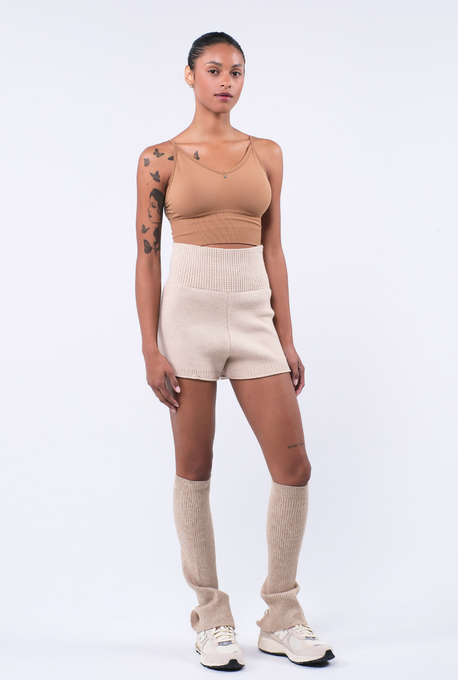 TB002 SEAMLESS BRATOP