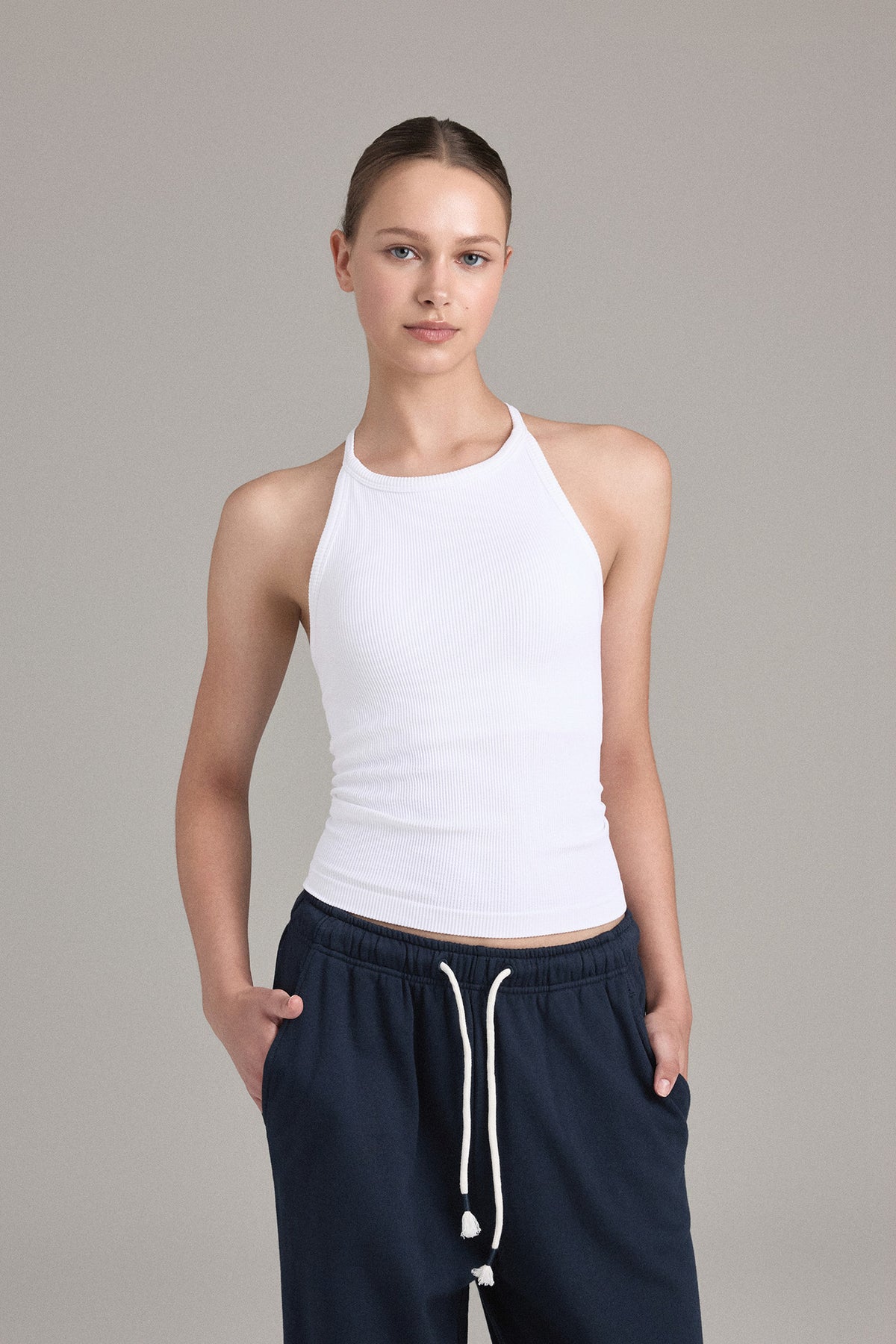 TT002 SIGNITURE HALTER TANK