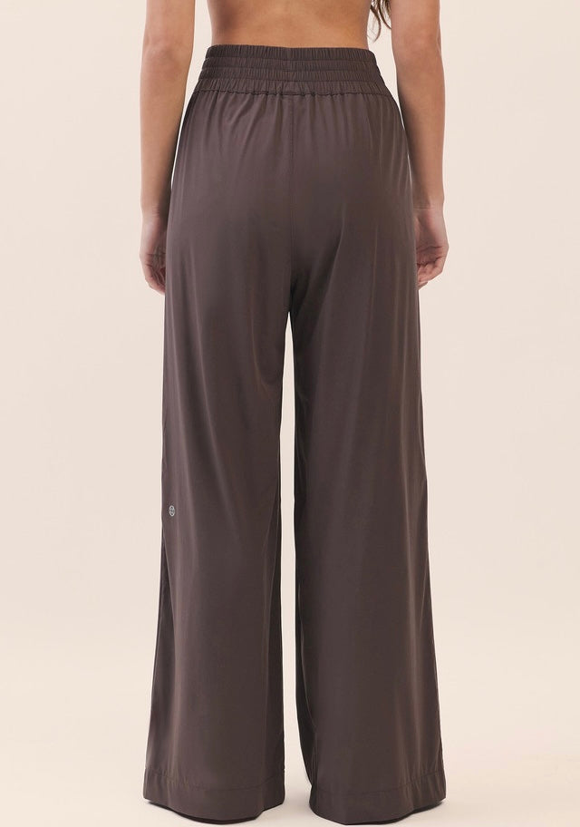 PT434 WOVEN WIDE PANTS