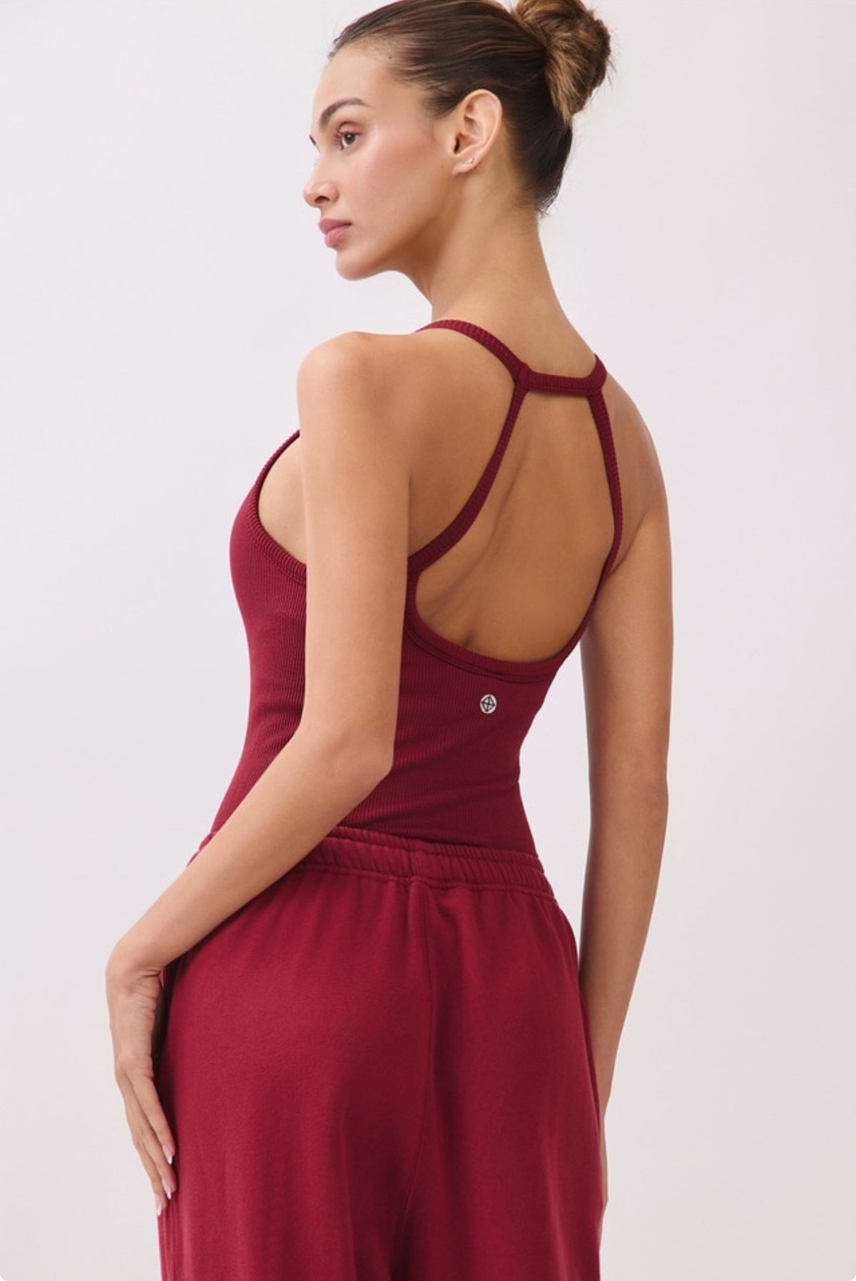 TT002 SIGNITURE HALTER TANK