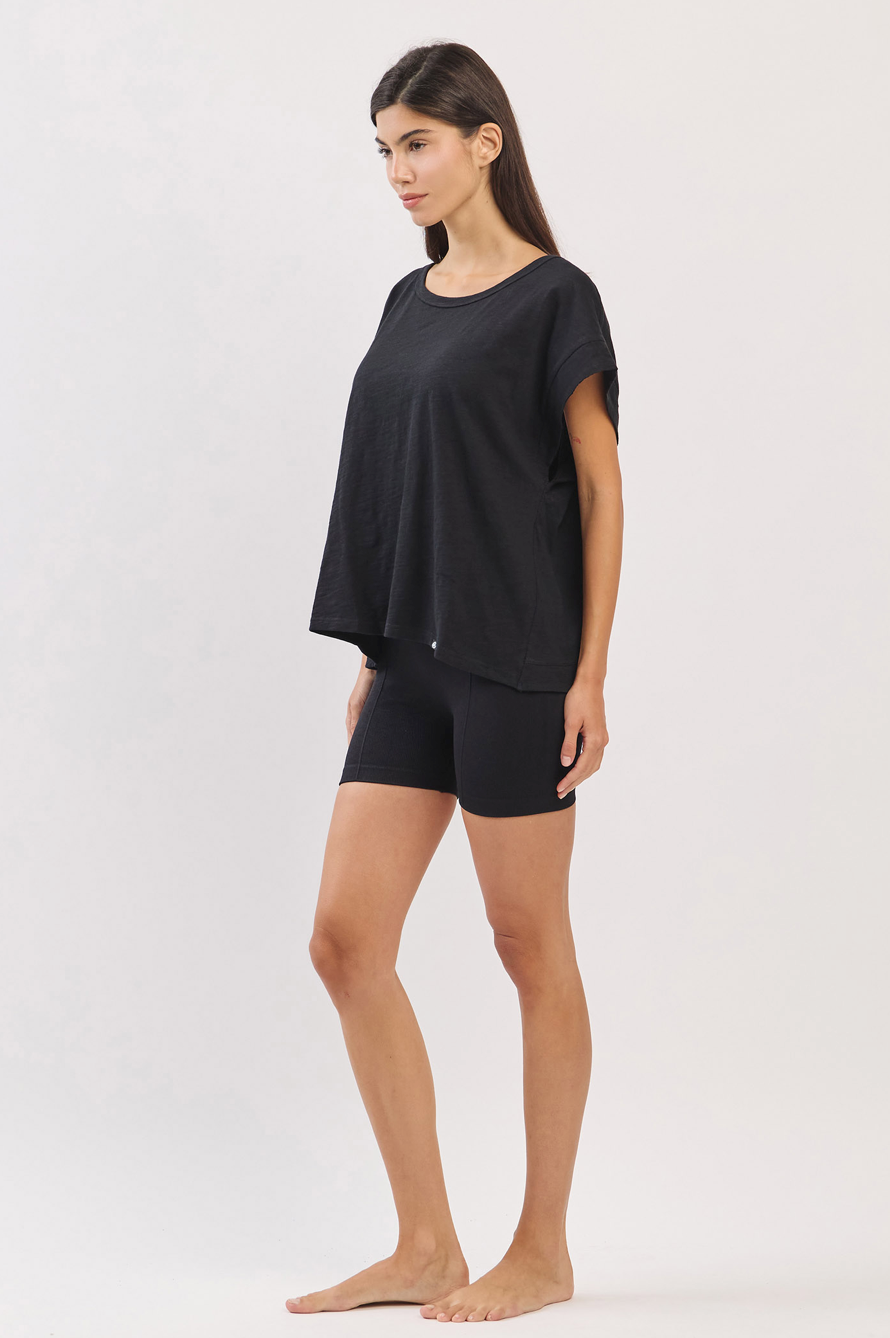 TS109 COVERUP SLEEVELESS
