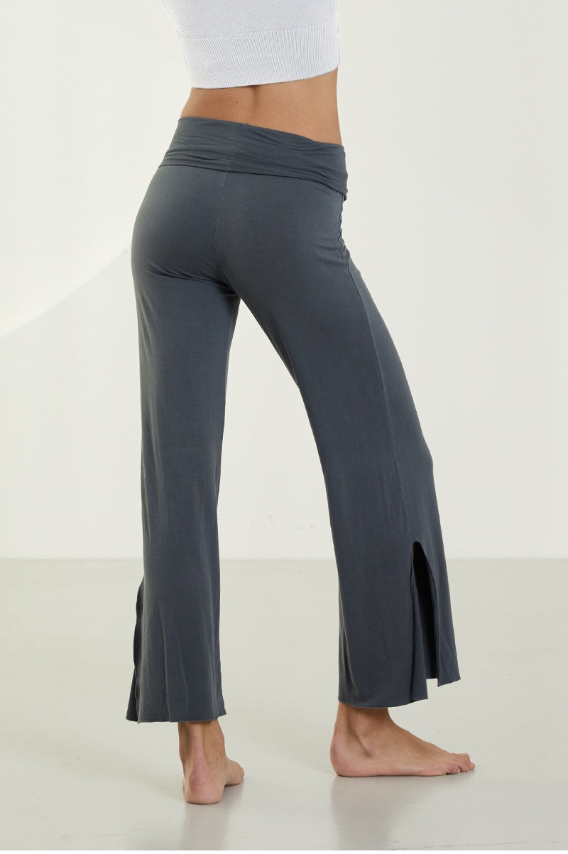PL012 RELAX PANTS