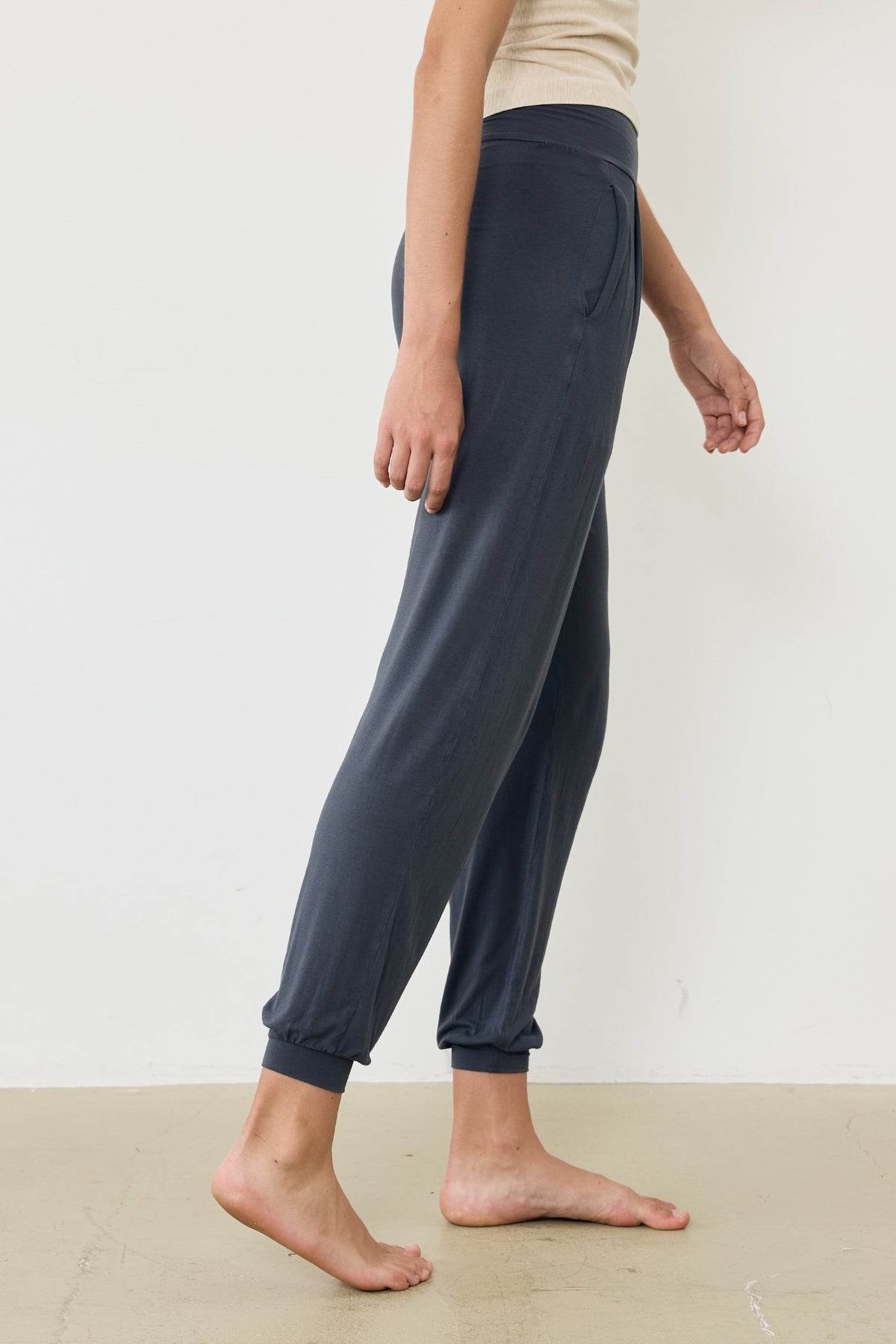 PL015 RELAX PANTS/RELAX LOOSE JOGGER