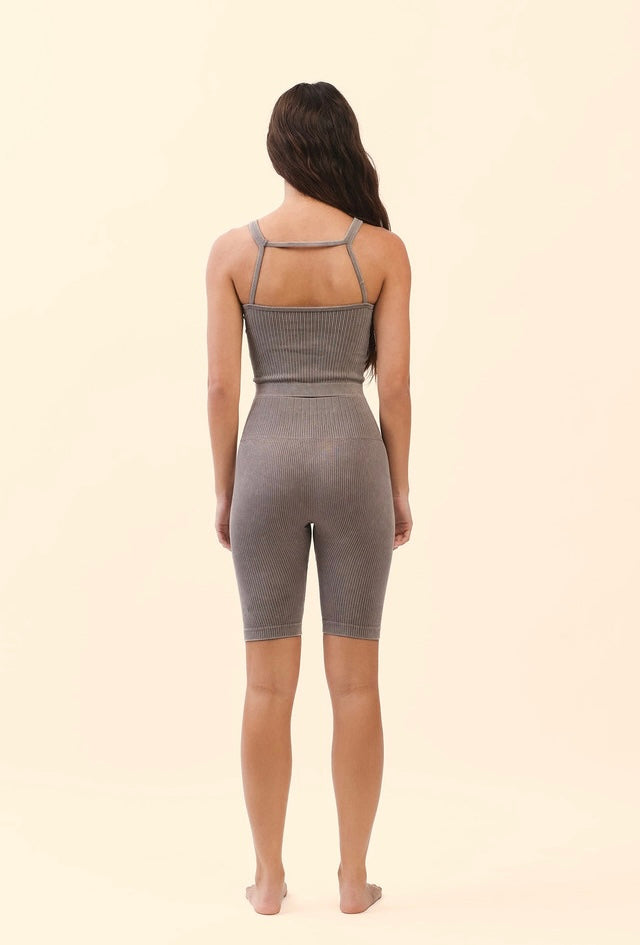 TB039 SPIRAL TANK TOP/SPIRAL TANK