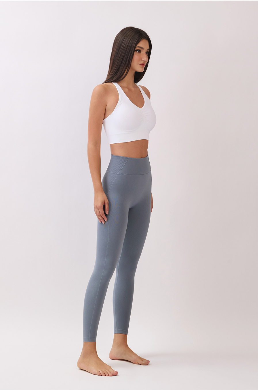 TB041 SEAMLESS BRATOP
