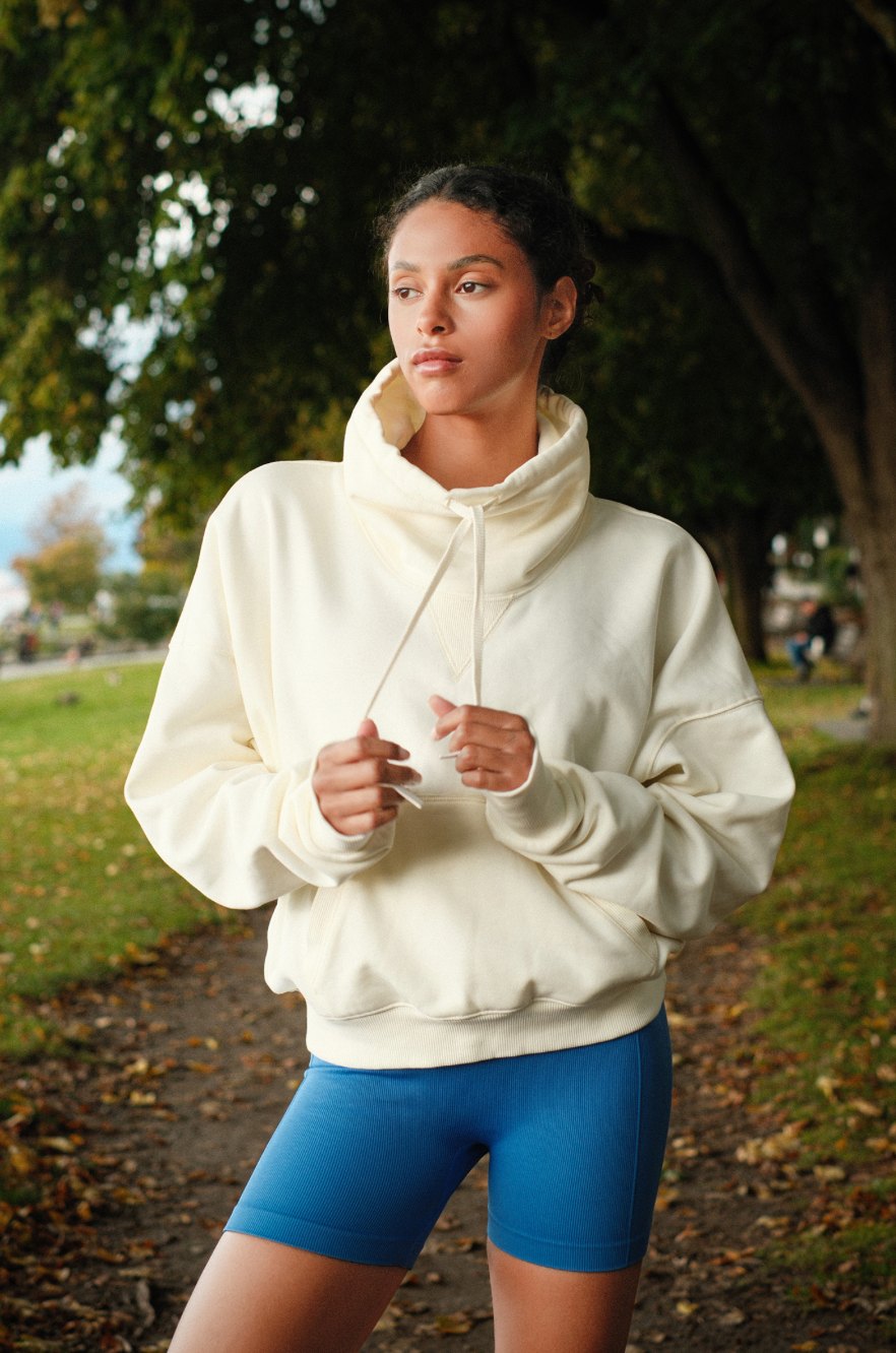 TP142 MINI HOODIE
