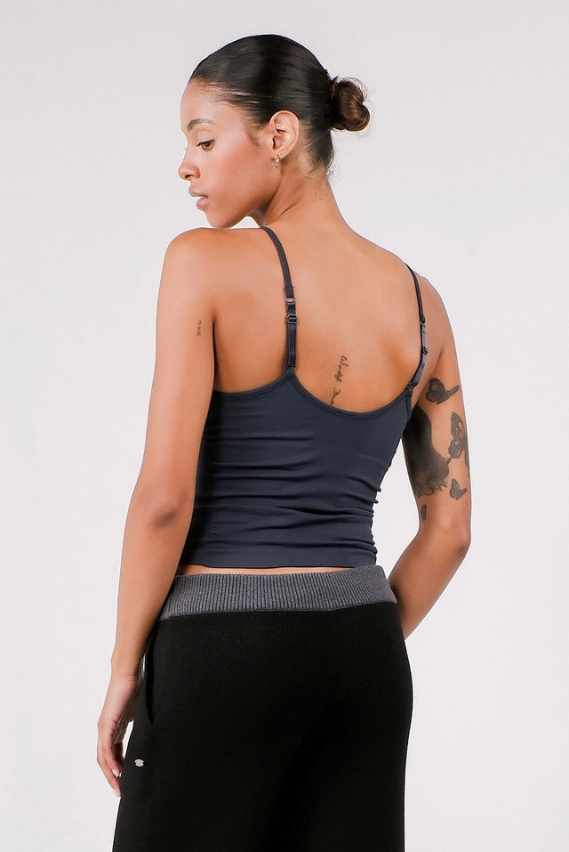 TT010 SIGNATURE TANK TOP