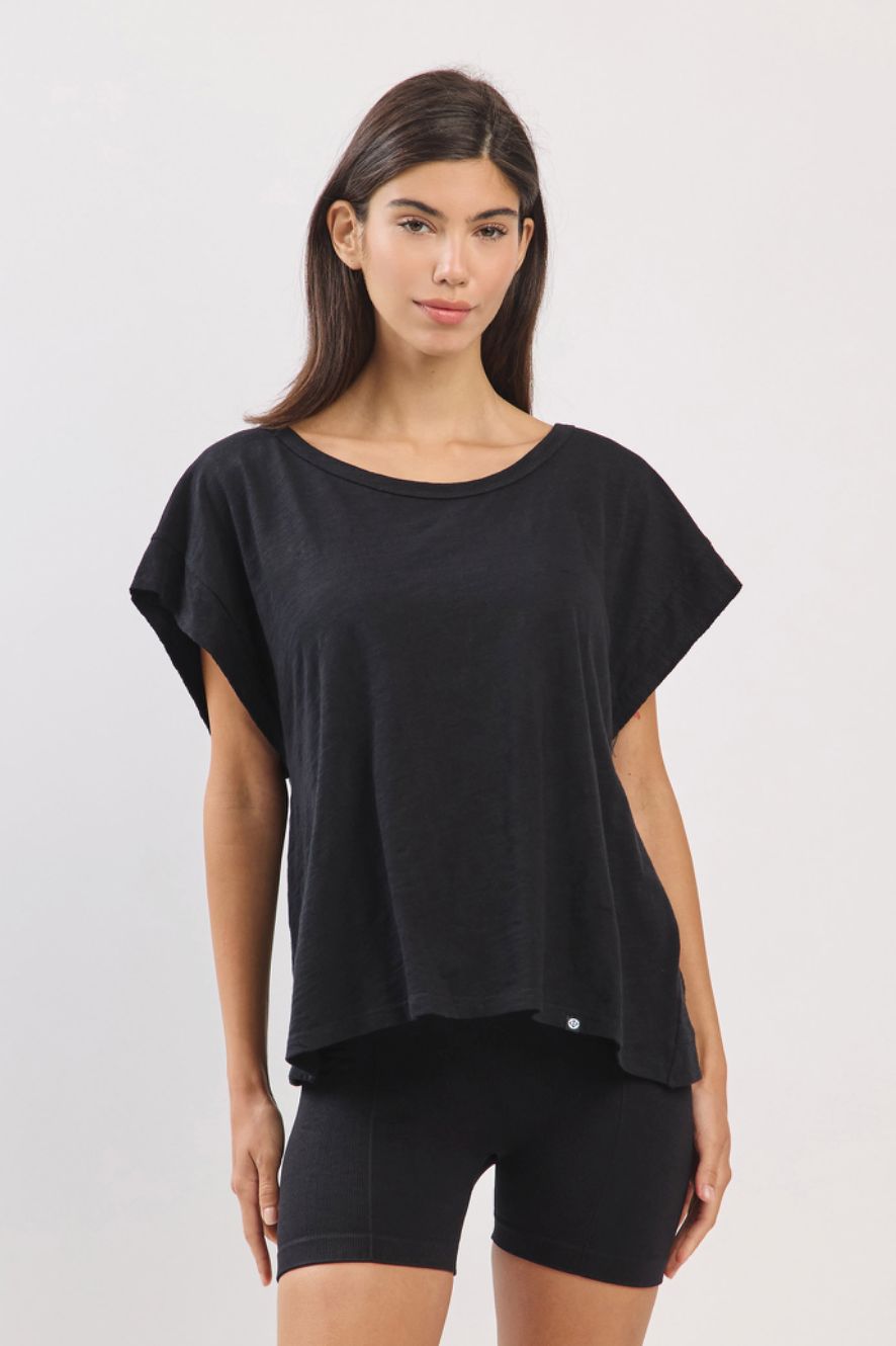 TS109 COVERUP SLEEVELESS