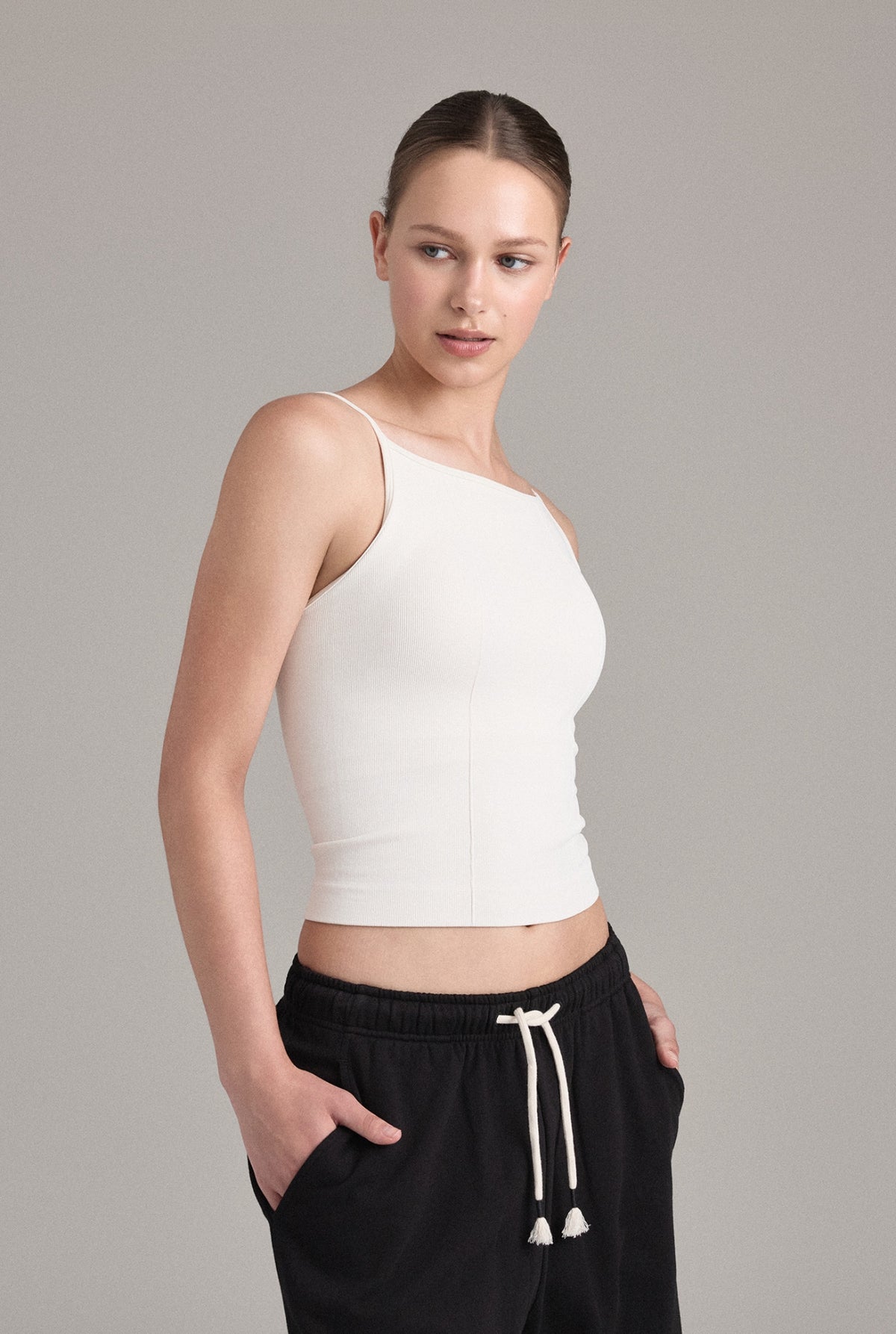TT061 CAMI TANK