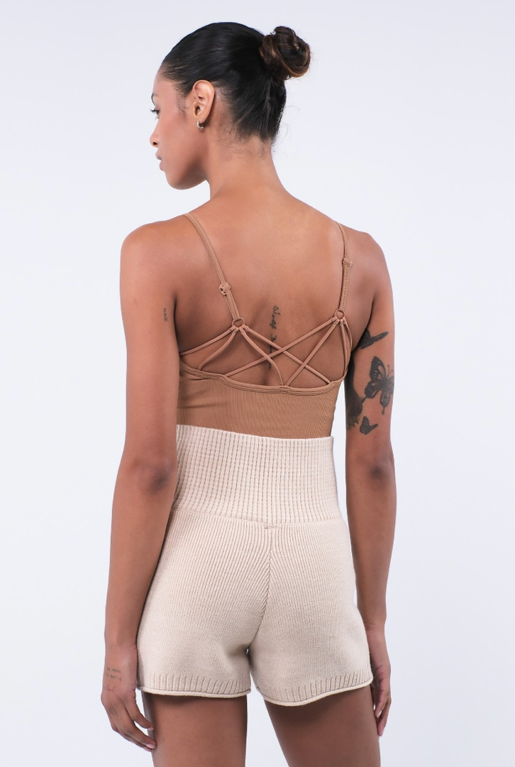 TB002 SEAMLESS BRATOP