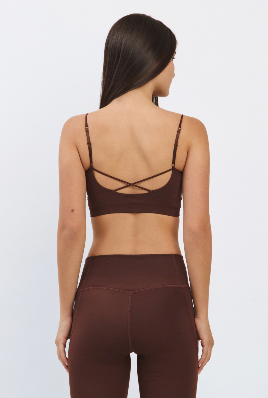 TB044 SEAMLESS BRATOP