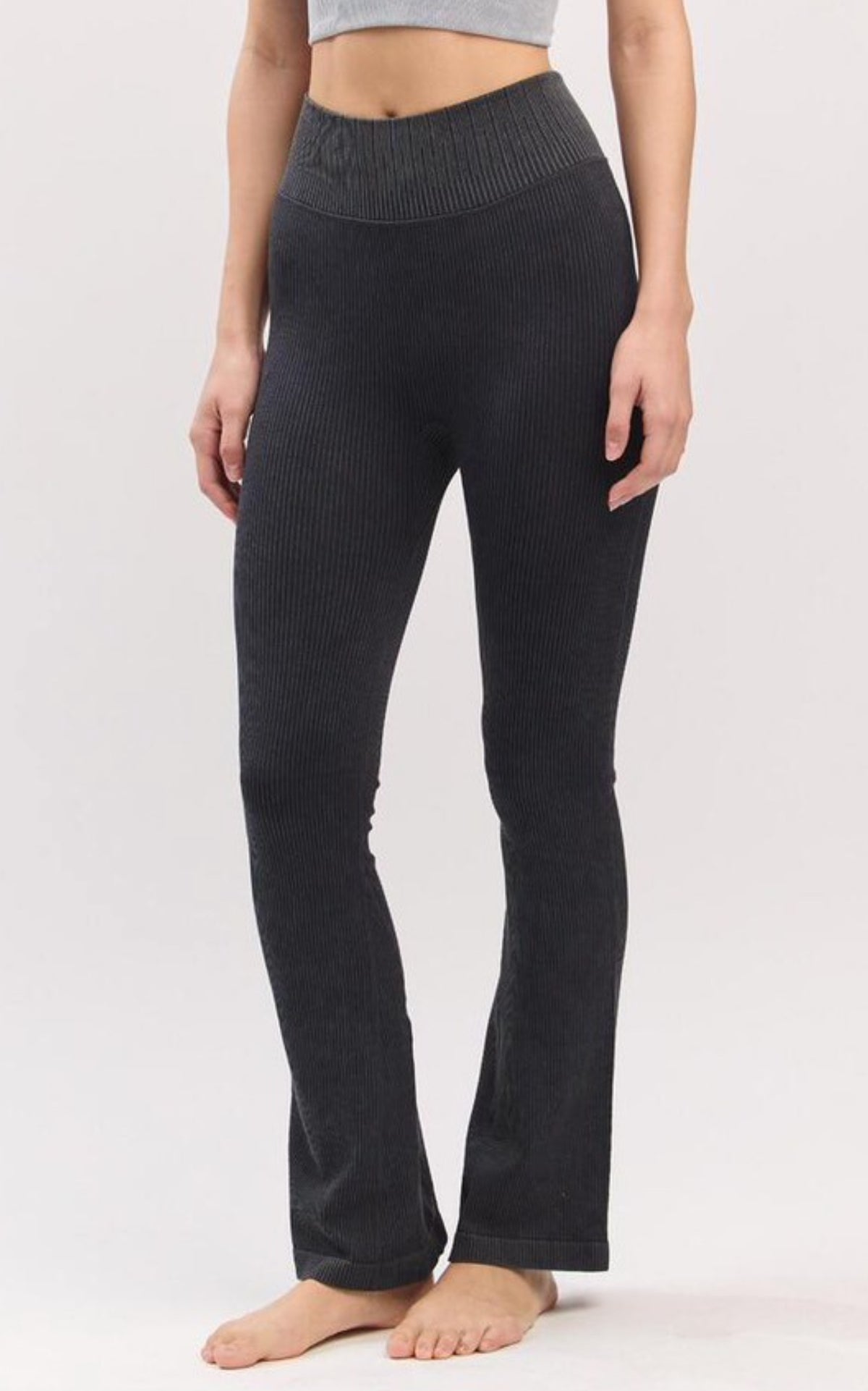 PL076 RIBBED BOOTSCUT