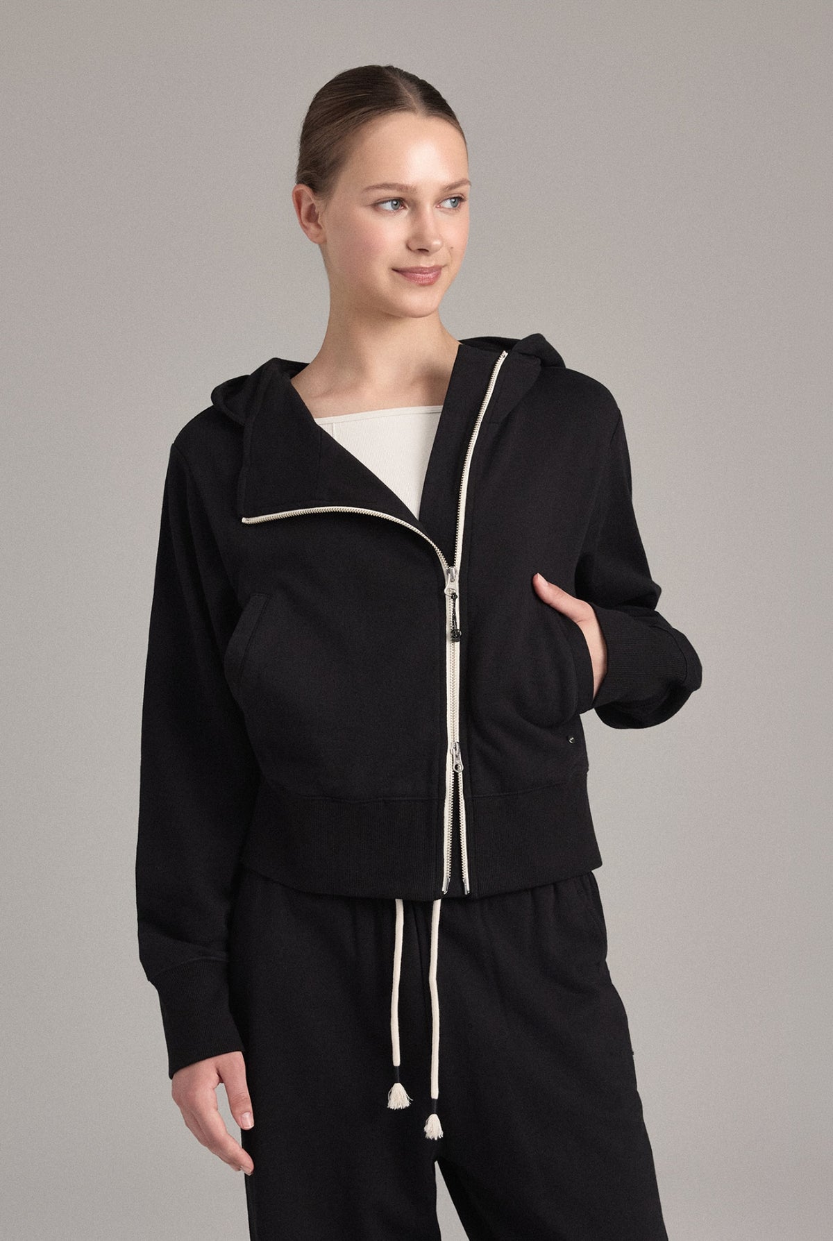 OZ355 HOODED ZIP-UP JAKET