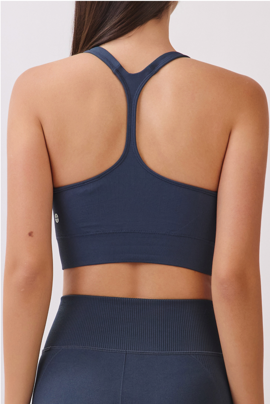 TB041 SEAMLESS BRATOP