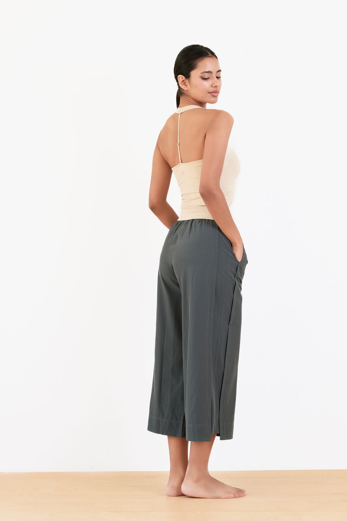 TT021 ALLURE HALTER TANT