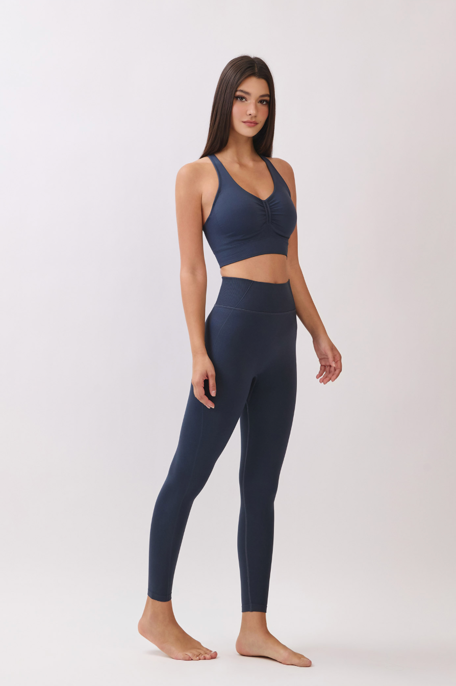 TB041 SEAMLESS BRATOP