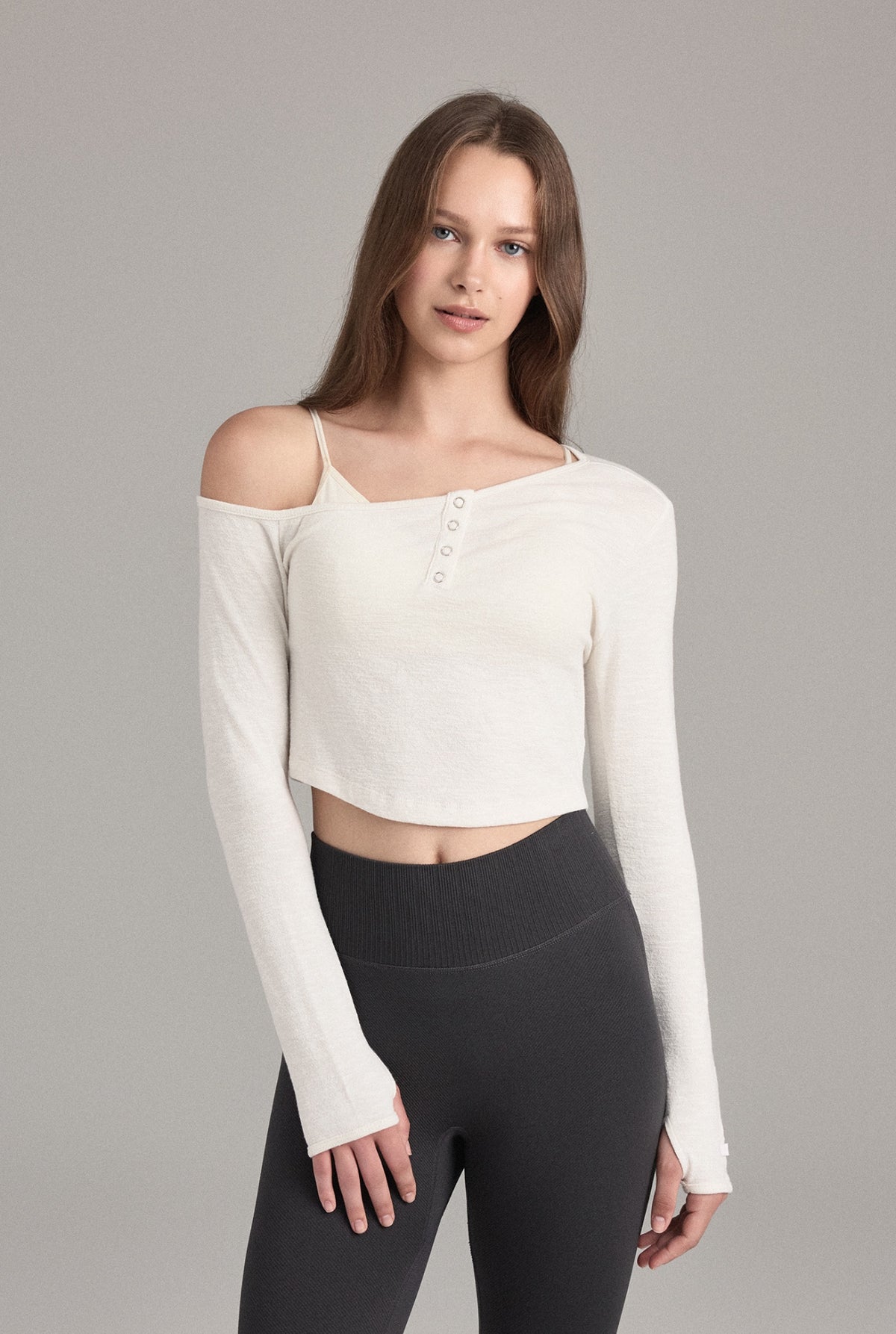 TL152 ASYMMETRIC CROP TOP