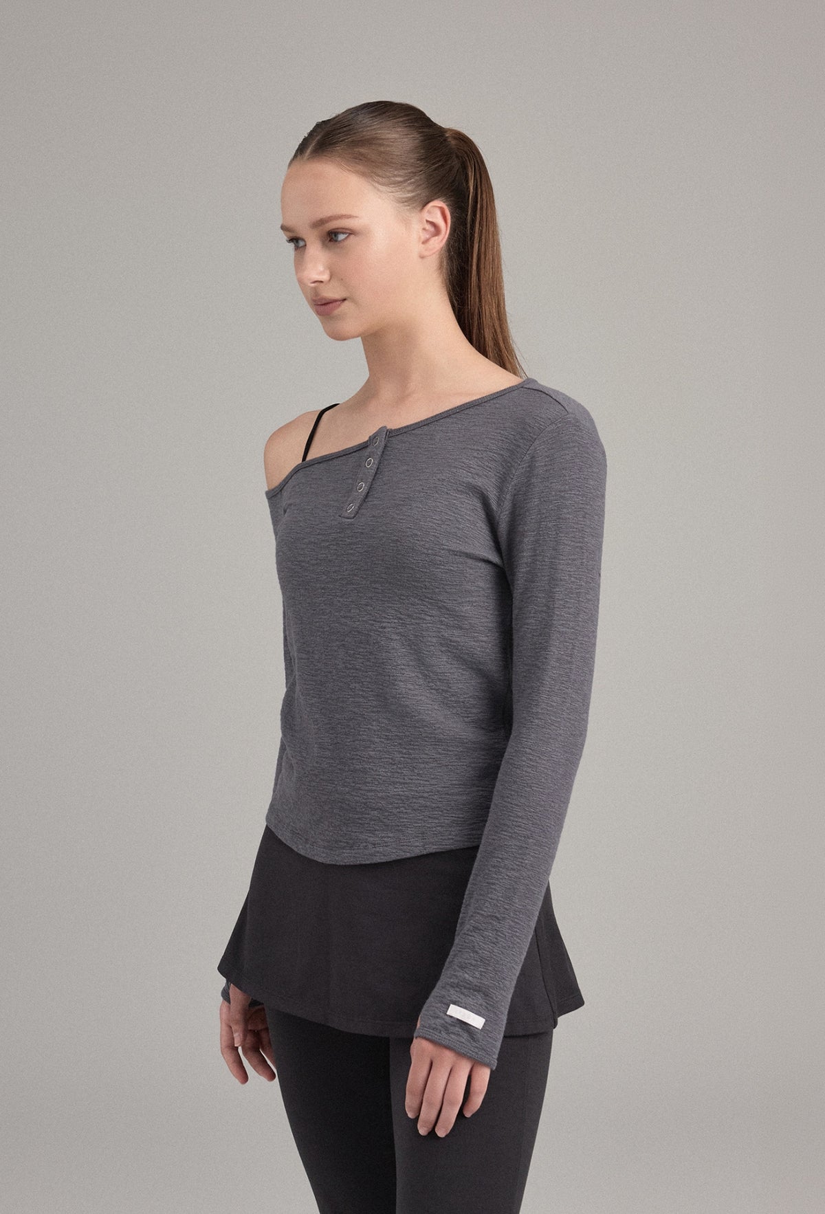 TL153 ASYMMETRIC TOP