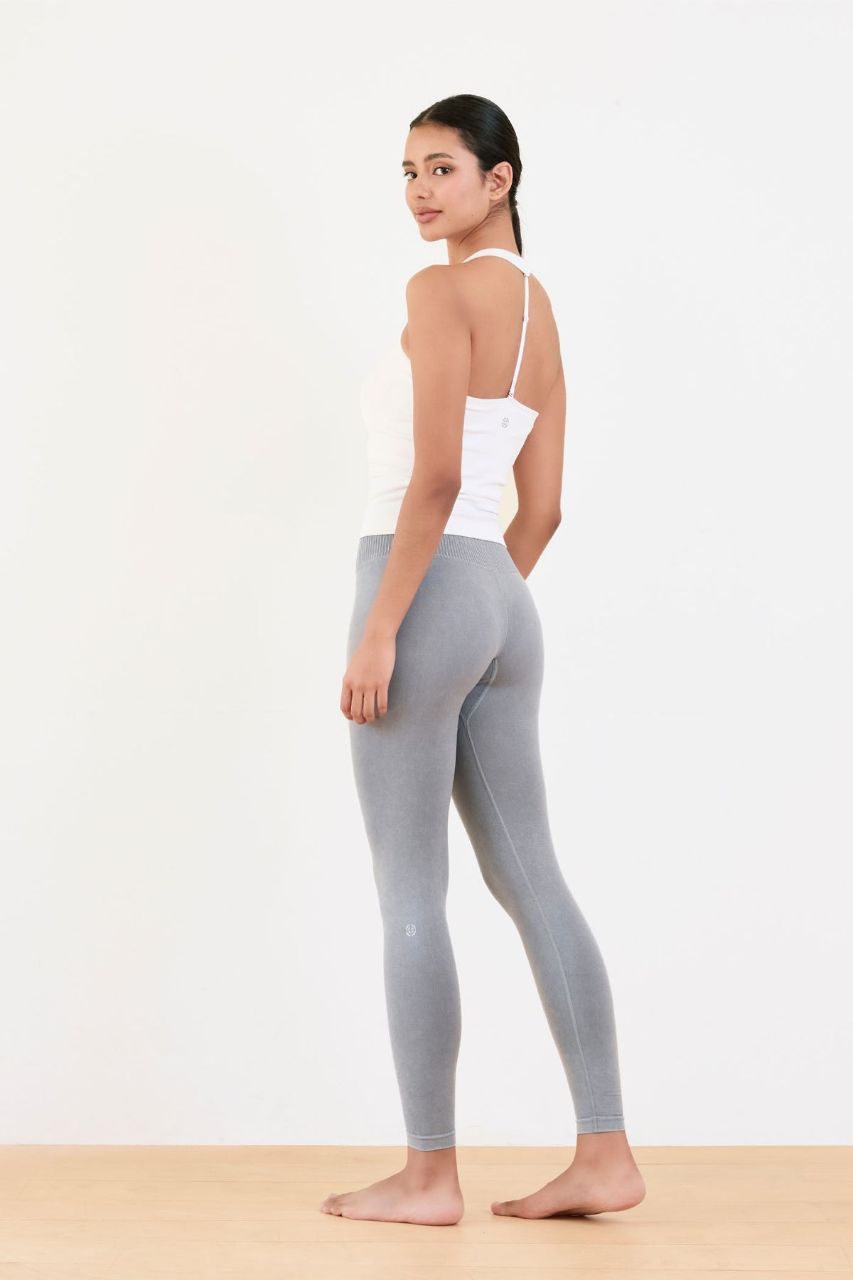 TT021 ALLURE HALTER TANT