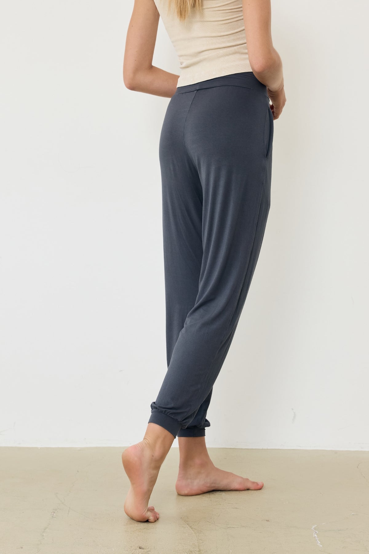 PL015 RELAX PANTS/RELAX LOOSE JOGGER
