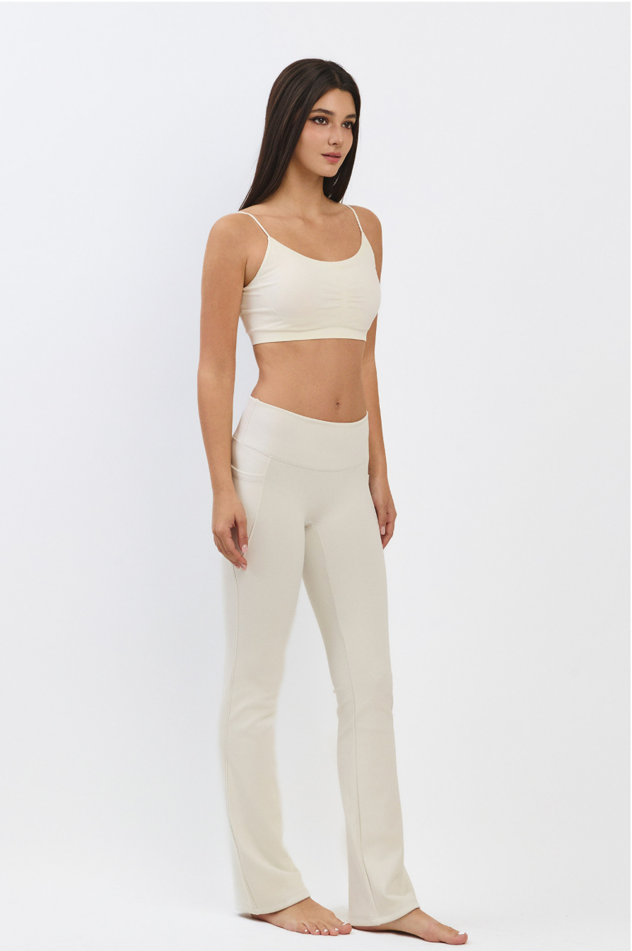 TB044 SEAMLESS BRATOP