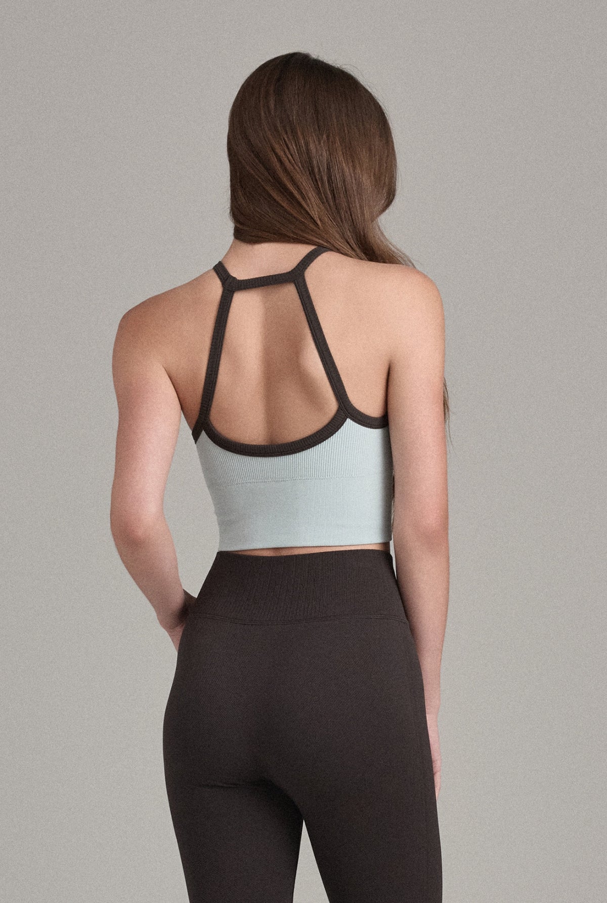 TB040 SIGNATURE HALTER BRATOP
